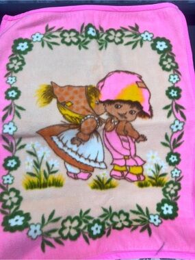 Vintage Korean Baby Blanket Pink Kissing Kids Floral Fleece Throw 44x35